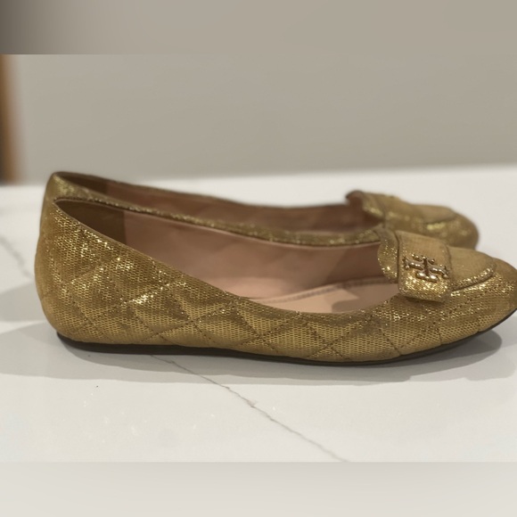 Tory Burch Leila Gold leather Shimmer Loafers Size 7.5 - Picture 3 of 11